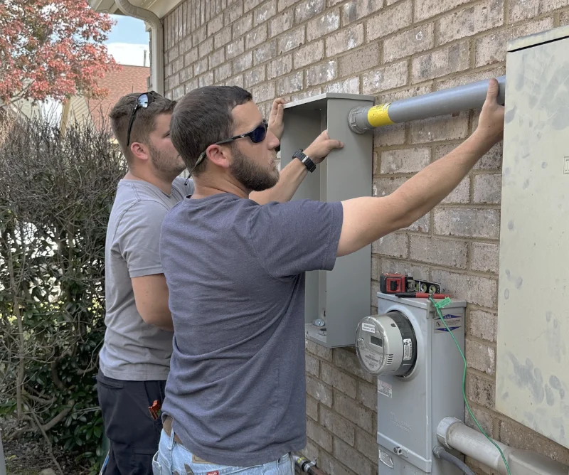 Generator installation wiring onto main panel.