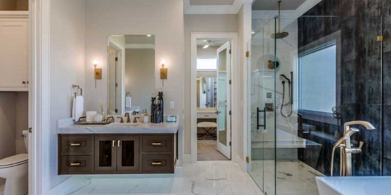 Modern bathroom.